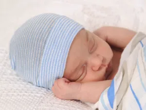 Gorro de rayas azules y blancas para recién nacido, gorrito suave para bebé de 0 a 3 meses.