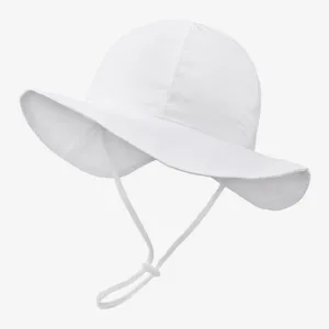 Kids plain sun hat detail view, white wide brim bucket hat for outdoor summer activities.