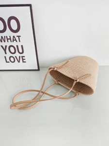 Koreanische minimalistische Beuteltasche aus Strick, schicke Freizeittasche für Damen Urlaub.