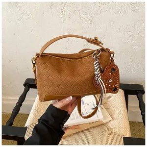 Borsa a tracolla marrone da donna stile vintage, elegante borsa a cuscino intrecciata.
