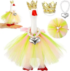 Simpatica statuetta di anatra con corona collana di perle e tutu set per feste animali domestici