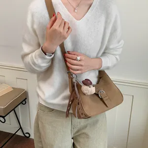 Bolso cruzado marrón de cuero PU estilo coreano para mujer bolso casual de uso diario.