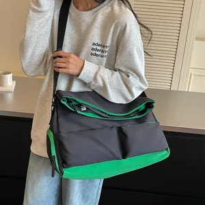 Grande borsa da viaggio in tela elegante borsa a tracolla colorblock per palestra sport e tempo