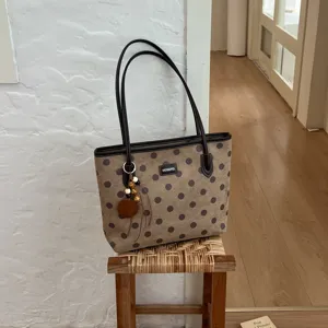 Autumn new polka dot tote bag large capacity fashion commuting casual shoulder handbag
