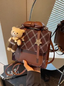 Zaino casual da donna stile coreano borsa a tracolla marrone con ciondolo molto carino