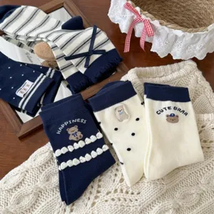 Japanese navy cute bear slouch socks women early autumn college style mid-calf sweet socks