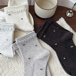 Damen süße Blumen Socken Baumwolle japanischer Stil Rüschenbündchen Stulpen Socken neu.