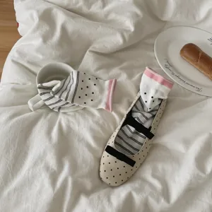 Japanische Socken mit gerolltem Rand, Streifen und Punkten, bequeme Freizeitsocken.
