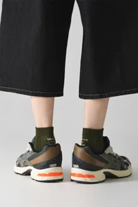 Men green cotton short socks with stylish letter embroidery, comfortable athletic streetwear.