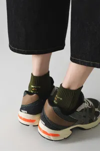 Men's cotton embroidered short socks featuring letter design, breathable and stylish spring wear.