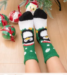 Chaussettes douillettes de Noël en molleton de corail épaisses hiver chaud mignonnes chaussettes