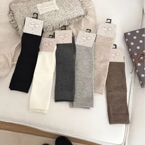 Einfarbige einfache Mikrodruck Wadenstrümpfe Damen Herbst Winter vielseitiger japanischer Stil