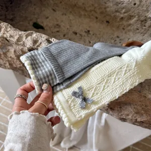 Japanese vintage knit mid-tube socks with cute bow detail, soft autumn winter cotton socks detail.