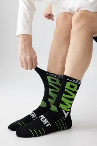 Herren Sport Basketball Socken atmungsaktiv, bequemer mittelhoher Schaft für Training.