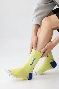 Herren sportliche Crew Socken Farblock gelb blau atmungsaktiv Freizeit Lauf Socken