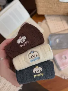 Süße Welpen bestickte Damensocken im koreanischen Stil, gemütliche Herbst Winter Baumwollsocken.