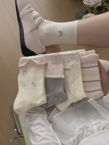 Cute women cotton socks set with sweet pearl bow embroidery and Korean style ruffles.