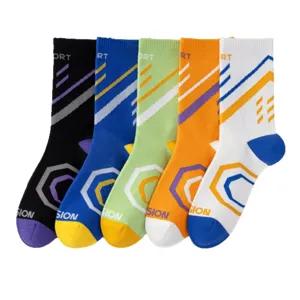 Atmungsaktive Sport-Crew-Socken für Herren und Damen, farbenfrohes Streifendesign für Laufen Tennis.