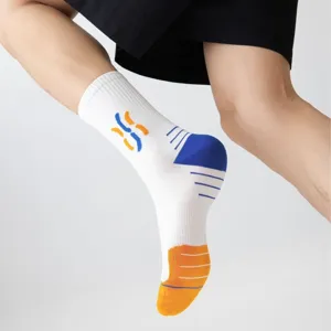 Herren sportliche Farblock Mid-Waden Socken, atmungsaktive Baumwolle Lauf und Basketball Socken.
