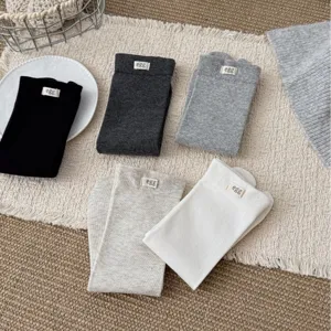Calze a dita separate in cotone stile coreano con etichetta, calze alla moda.