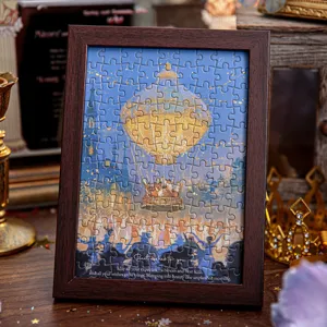 Puzzle mongolfière de conte de fées Mr. Paper avec cadre en bois, 108 pièces déco de table.