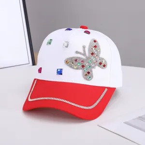 Gorra de beisbol con mariposa de diamantes de imitacion para mujer casual rojo blanco
