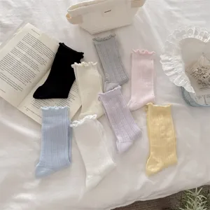 Japanischer Stil Damen Seide Slouch Socks Rüschen Spitzenborte Netz Ajouré Atmungsaktiv Wadenlang Socken Einfarbig Dünn Crew Socken