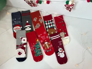 Weihnachtssocken Damen süße Cartoon Weihnachtsmann Rentier Schneemann festliche Baumwolle Socken