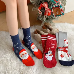 Festliche Weihnachts-Baumwollsocken für Damen mit niedlichem Weihnachtsmann und Schneemann.