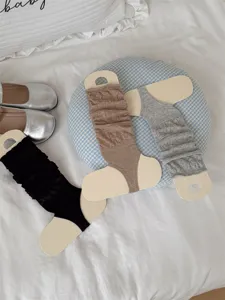 Hollow mesh ballet stirrup leg warmers, summer thin solid color stack socks detail view.