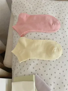 Süße Macaron Farben Damen Kurzsocken, atmungsaktive Sommer dünne und bequeme Freizeitsocken.