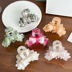 Elegante acetaat haarklemmen met kantstrik in diverse kleuren voor kapsels.