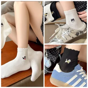 Women Embroidered Cat Socks Retro Lace Low Cut Cotton Ankle Socks Sweet Girlish Casual Main