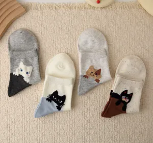 Cute cat cartoon pattern women socks spring summer cotton breathable mid tube casual kawaii socks