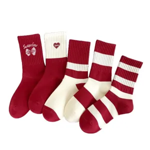 Women burgundy mid-tube socks set, cute embroidered bow and striped cotton winter socks.