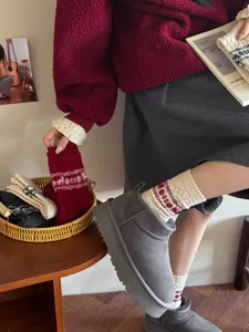 Christmas snowflake elk wool socks, cozy winter retro thermal knit piled socks for women.