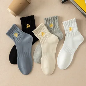Men crew socks embroidery lightning cotton casual sports socks black white grey color