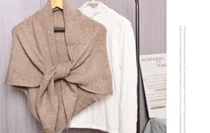 Scialle in maglia di lana da donna, sciarpa triangolare calda invernale scaldacollo dettaglio.