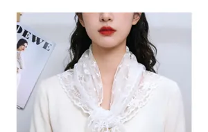 White lace triangle scarf for women, elegant Korean style neckerchief decorative accessory.