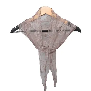 Foulard triangulaire en dentelle vintage élégant floral transparent pour femme printemps
