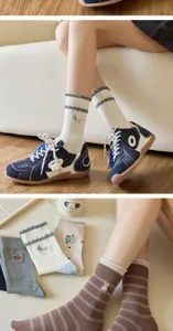 Women's cute cartoon embroidered mid-tube socks, autumn and winter sweet cotton casual socks.