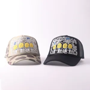 Trend streetwear baseball cap with smiley embroidery, breathable mesh trucker hat outdoor.