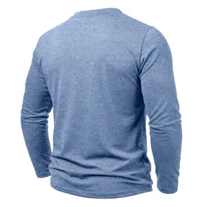 Joli t-shirt casual pour homme a manches longues avec presentation de dos en detail.
