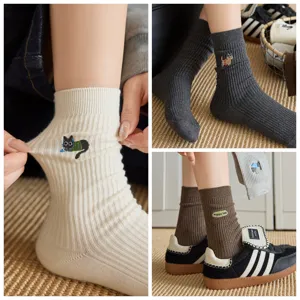 Women ribbed cotton mid-calf socks cute cartoon embroidery Japanese casual hosiery autumn