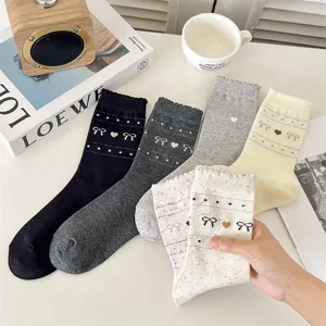 Vintage bow heart pattern cotton mid-calf socks set, soft casual winter hosiery for women.