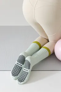 Damen lange Yoga Socken mit Anti-Rutsch Noppen Sohle Fitness Sport Socken fuer Indoor Training