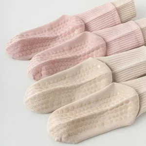 Non-slip grip yoga socks for women, pilates breathable mid-tube athletic fitness socks.