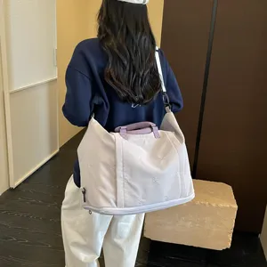 Bolso de viaje grande para mujer, bolsa deportiva ligera de gran capacidad con correa de hombro.
