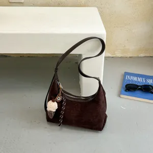 Koreaanse vintage stijl bruine suède schoudertas, casual grote capaciteit hobo tas.
