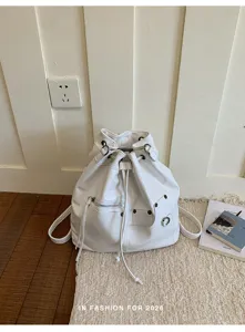 Weißer PU Leder Kordelzug Eimer Rucksack stylischer Freizeittaschen Damen Schultertasche